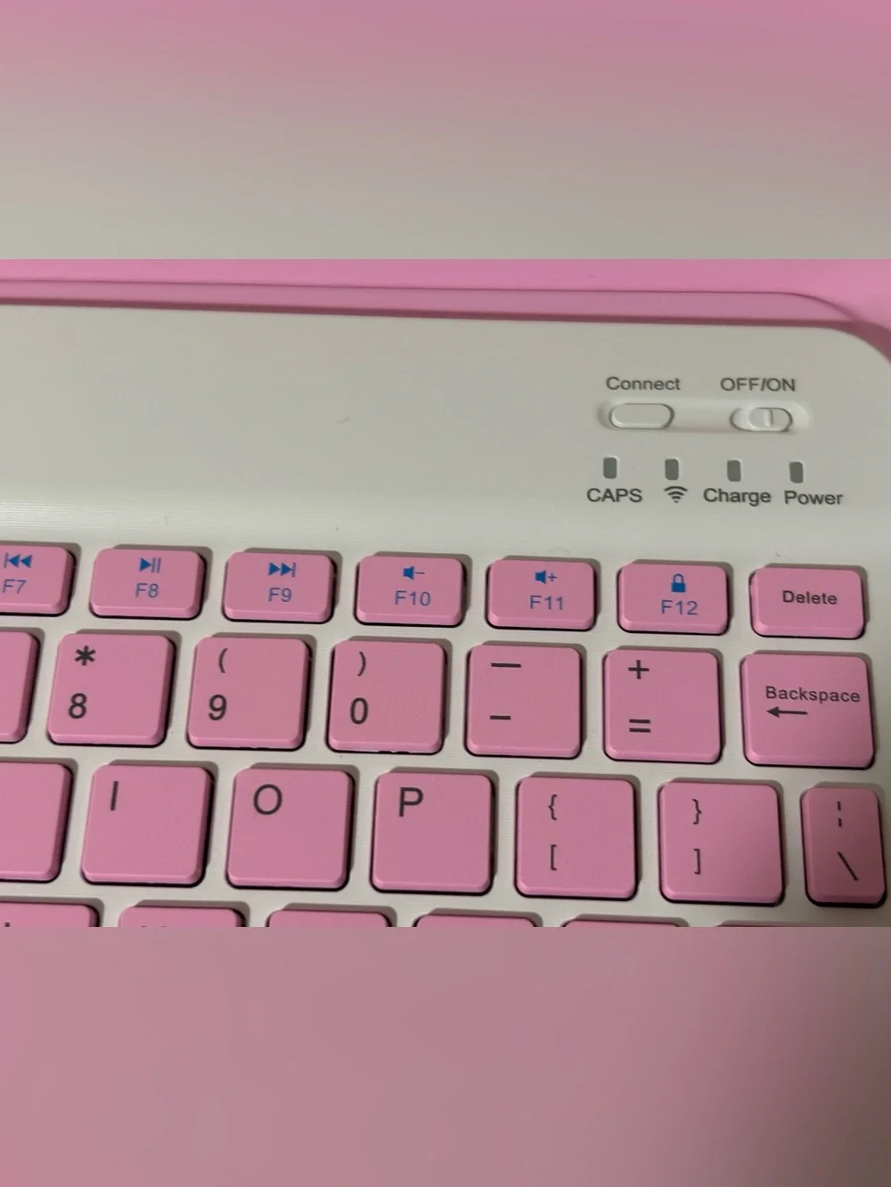 Pink Bluetooth Keyboard Case for Tablets - Slim Protective Folio